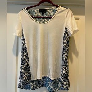 St. John - t-shirt / medium size